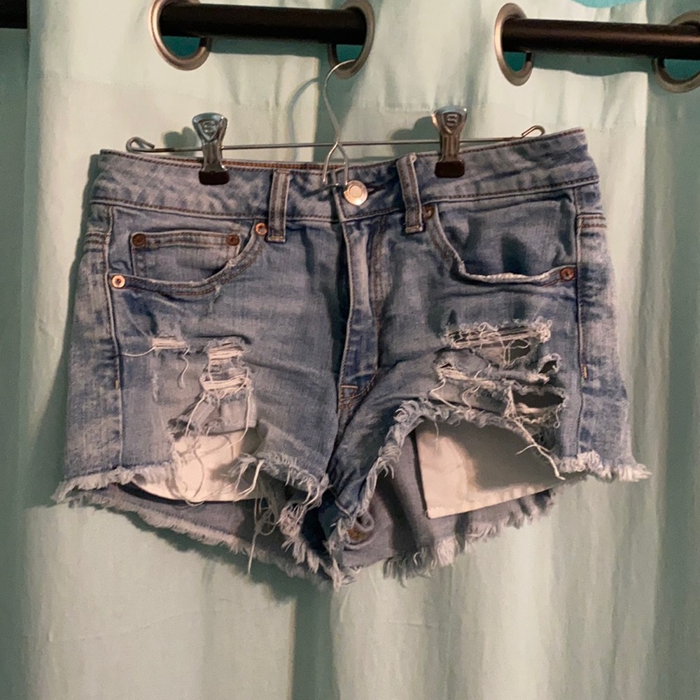 American Eagle distressed jean shorts
